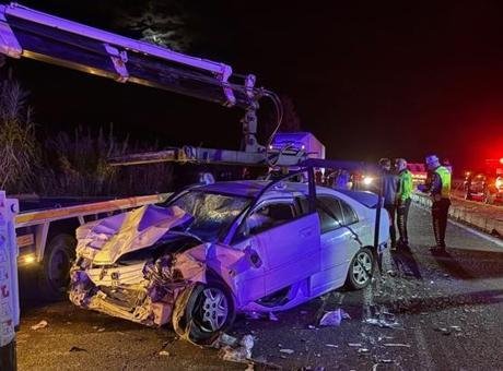 Aydın’daki feci kazadan acı haber! 3 gün sonra hastanede hayatını kaybettiler Aydın’ın Nazilli ilçesinde güvenlik güçleri kaza bölgesinde inceleme yaparken meydana