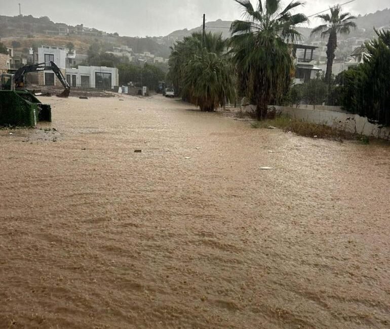 Kaynak DHA Muğla’nın Bodrum ilçesinde sağanak etkili oldu; bazı yollar