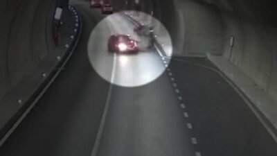 Bursa’daki feci kazada görüntüler ortaya çıktı, karar değişti! Kaynak DHA Bursa’da 17 Mayıs’ta meydana gelen kazada, otomobilin motosiklete