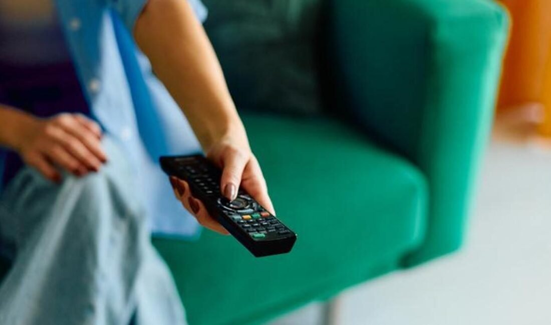 CUMARTESİ GÜNÜ HANGİ DİZİLER VAR? 10 Ekim TV Yayın Akışı 2026 | Kanal D, Show TV, TRT 1, ATV, Star TV, NOW TV, TV8 Kaynak Cnnturk.com 10 Ekim 2026 Cumartesi TV yayın akışı, hafta