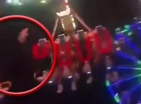 Eğlenmek için gitmişlerdi kabusu yaşadılar! Lunaparkta dehşet anları kamerada HABER MERKEZİ – Meksika’da Cabo San Lucas kentinin kuruluş yıl