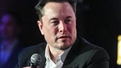 CNN’in haberinde, Musk’ın Cumhuriyetçiler için yaz döneminden bu yana ara