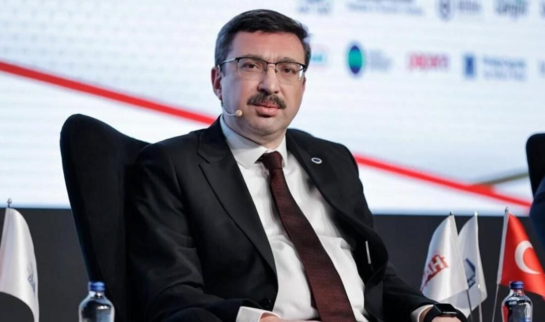 İstanbul Cumhuriyet Başsavcılığı’nın yürüttüğü fon soruşturması kapsamında ifadeye çağrılan eski