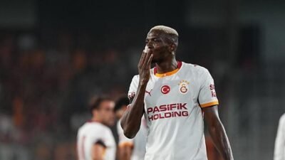 Kaynak HABER MERKEZİ Paylaş Galatasaray’ın yıldızı Victor Osimhen, yeniden baba