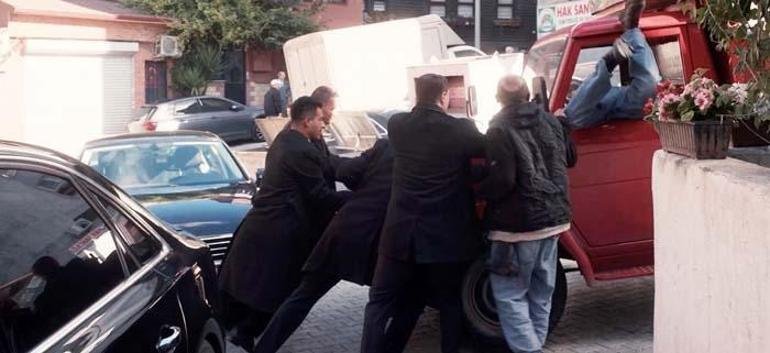 Kanal D’nin sevilen dizisi Haysiyet’in setinde heyecan dolu anlar yaşandı.