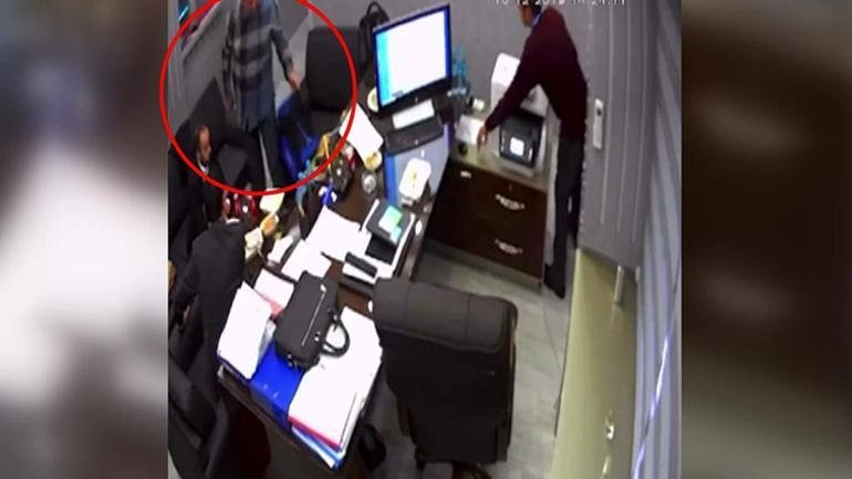 Kaynak CNN TÜRK CHP’nin para kuleleri soruşturmasında günlerce konuşulan balya