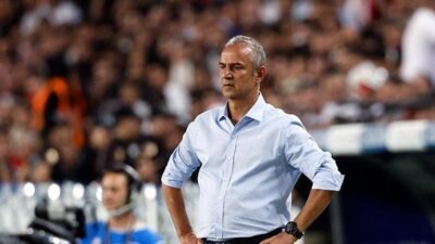 İsmail Kartal: Galibiyetle ayrıldığımız için çok mutluyum Kaynak Cnnturk.com İsmail Kartal, takımı Fenerbahçe’nin Çaykur Rizespor karşısında aldığı