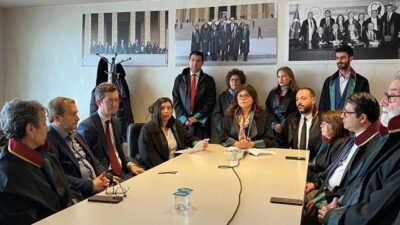 SMA hastası çocukların sorunlarına dikkat çeken ve ailelerin, SMA hastası