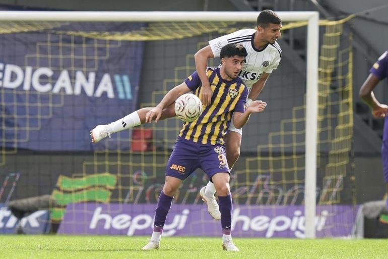 Kasımpaşa, Eyüpspor deplasmanında 3 puanı tek golle aldı Kasımpaşa, Trendyol Süper Lig’in 9. haftasında konuk olduğu Eyüpspor’u 1-0