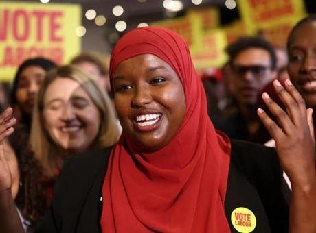 İngiltere’nin başkenti Londra’nın Holborn ve St. Pancras bölgesinde seçmenler, eski