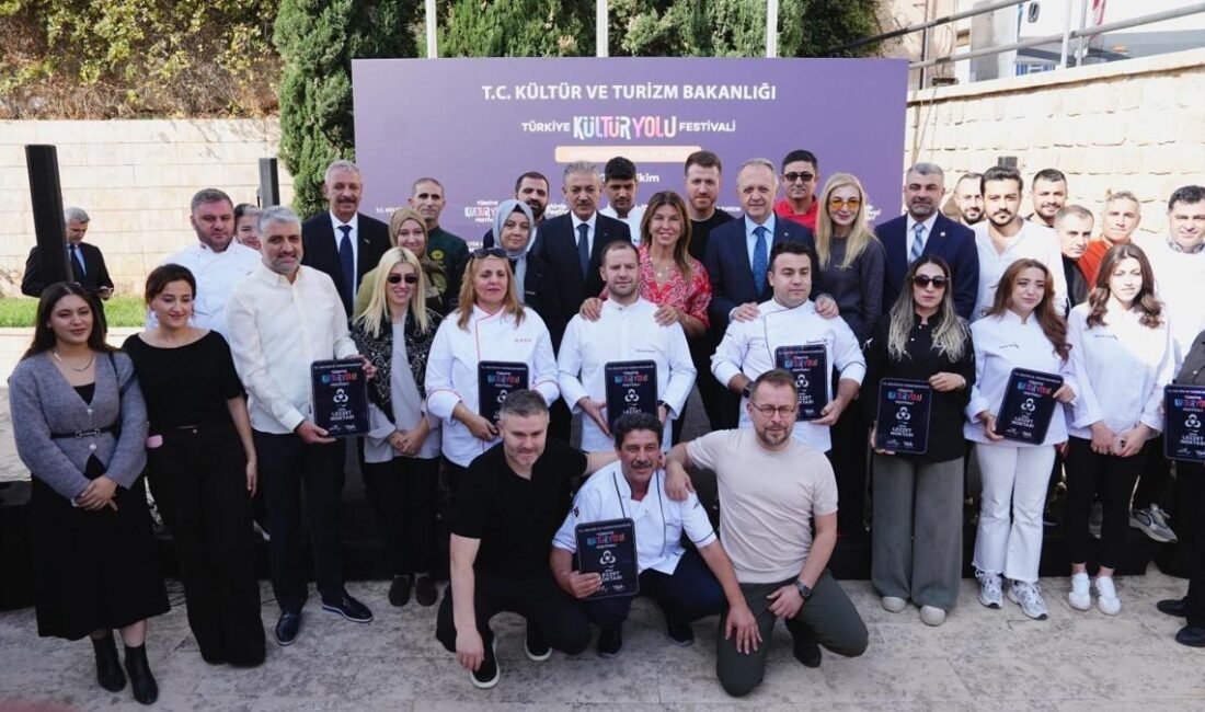 Kültür ve Turizm Bakanlığı tarafından düzenlenen Türkiye Kültür Yolu Festivali’nin
