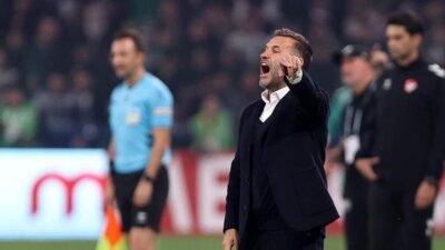 Kaynak HABER MERKEZİ Okan Buruk, takımı Galatasaray’ın Konyaspor deplasmanında farklı