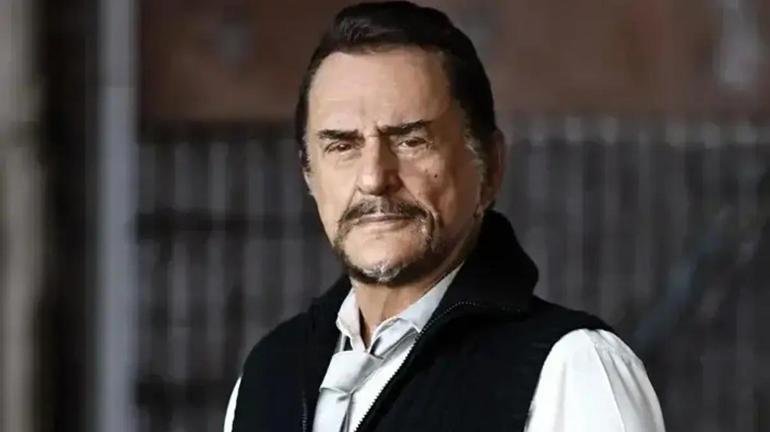 Kaynak Cnnturk.com Alpay’ın hastalığı neydi, Alpay neden öldü, Alpay kimdir,