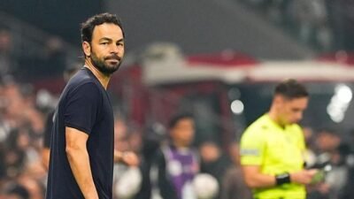 Kaynak Cnnturk.com Selçuk İnan, takımı Kocaelispor’un Beşiktaş ile oynadığı maçın