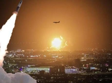 Yemen’deki İran destekli Husiler, uluslararası toplum tarafından tanınan Yemen hükümetinin