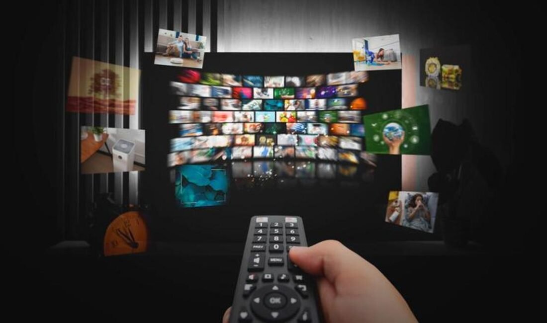Son Hesaplaşma filminin konusu nedir? Son Hesaplaşma filminin oyuncuları kimler? Kaynak Cnnturk.com Son Hesaplaşma filmi televizyon ekranlarında yer alıyor. Son