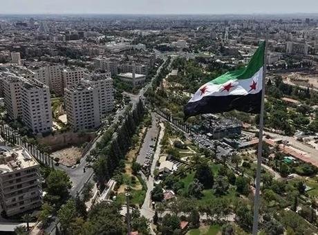 Bakanlığın yazılı açıklamasında, Trablusi’nin Terörle Mücadele Şubesi ekiplerince yakalandığı operasyonun