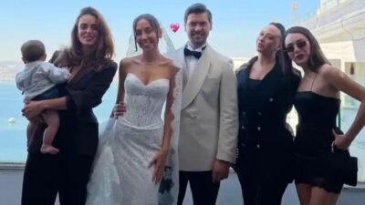 Kaynak Cnnturk.com Paylaş Survivor’ın son sezonunda yarışan ünlü oyuncu Serhan