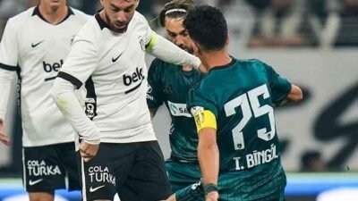 Kaynak Cnnturk.com Tayfur Bingöl, takımı Kocaelispor’un Beşiktaş ile oynadığı maçın