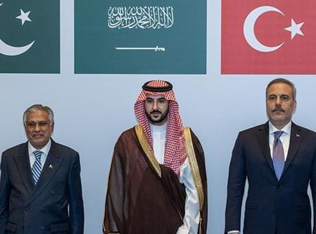 AYDIN HASAN Ankara – Olağanüstü toplantının Yemen ordusunun Suudi Arabistan’ın