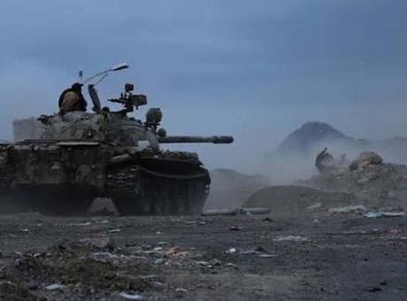 Yemen ordusu duyurdu: Son 24 saatte 285 Husi etkisiz hale getirildi Ordudan yapılan yazılı açıklamada, “Yemen Şafağı” operasyonu kapsamında Husilere karşı