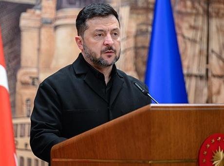 Zelenskiy, Cumhurbaşkanı Recep Tayyip Erdoğan’la Cumhurbaşkanlığı Dolmabahçe Ofisi’nde düzenlenen ortak
